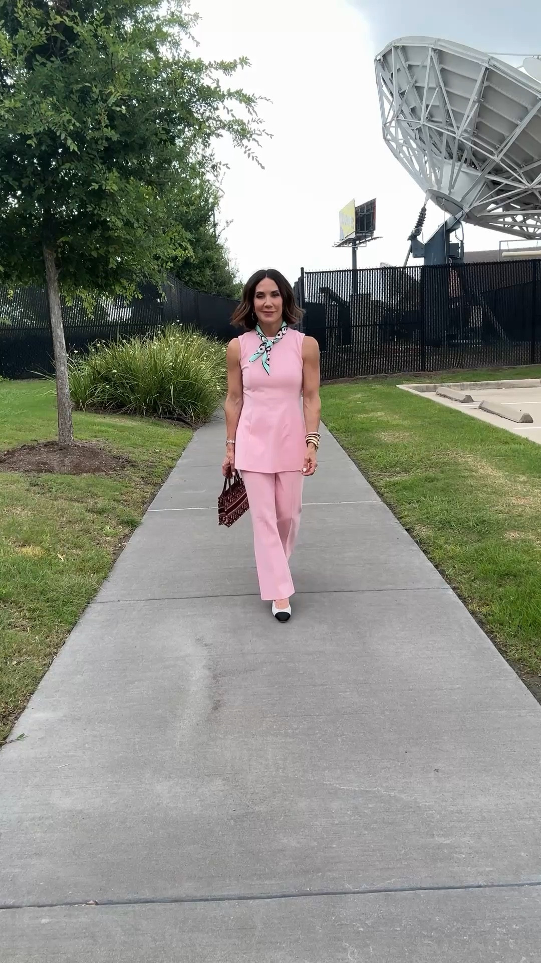 spring outfits 2026
Work outfit 
Wearing size XS in both pieces 

#LTKWorkwear #LTKPetite #LTKootd