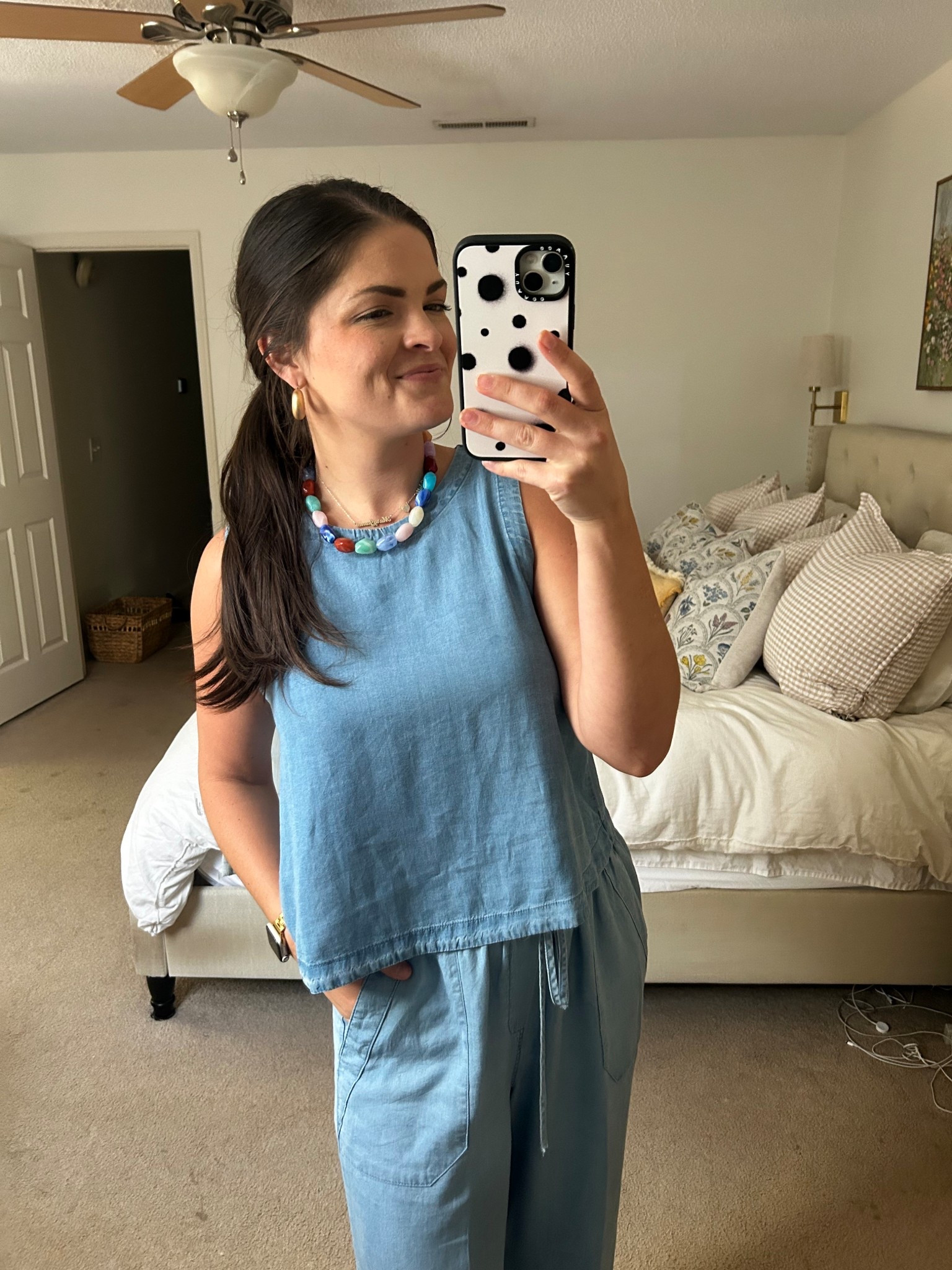 Wfh ootd! Amazon necklace / Amazon jewelry

#LTKWorkwear #LTKFindsUnder50 #LTKStyleTip