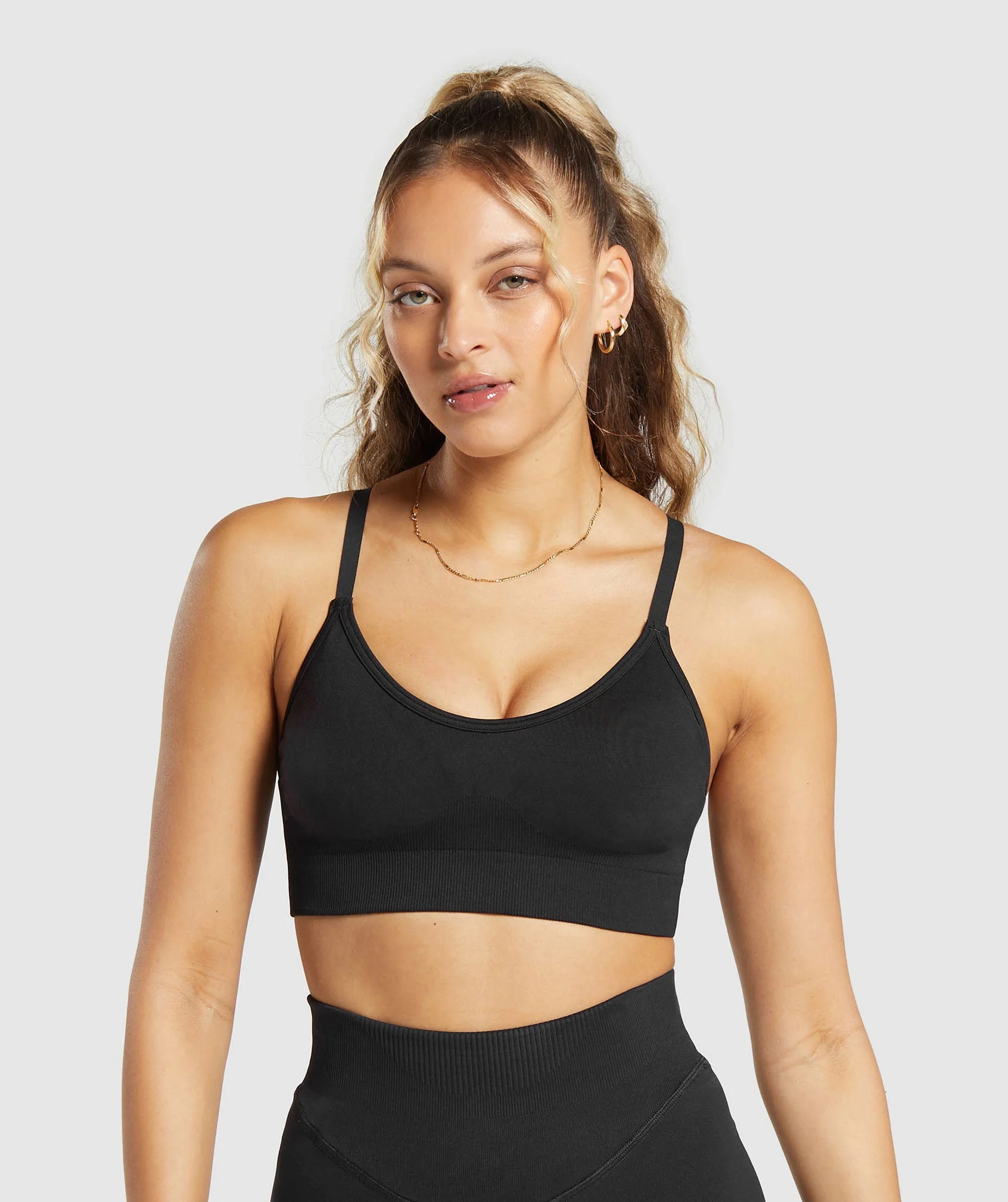 Gymshark Sweat Seamless Sports Bra 2.0 - Black | Gymshark CA