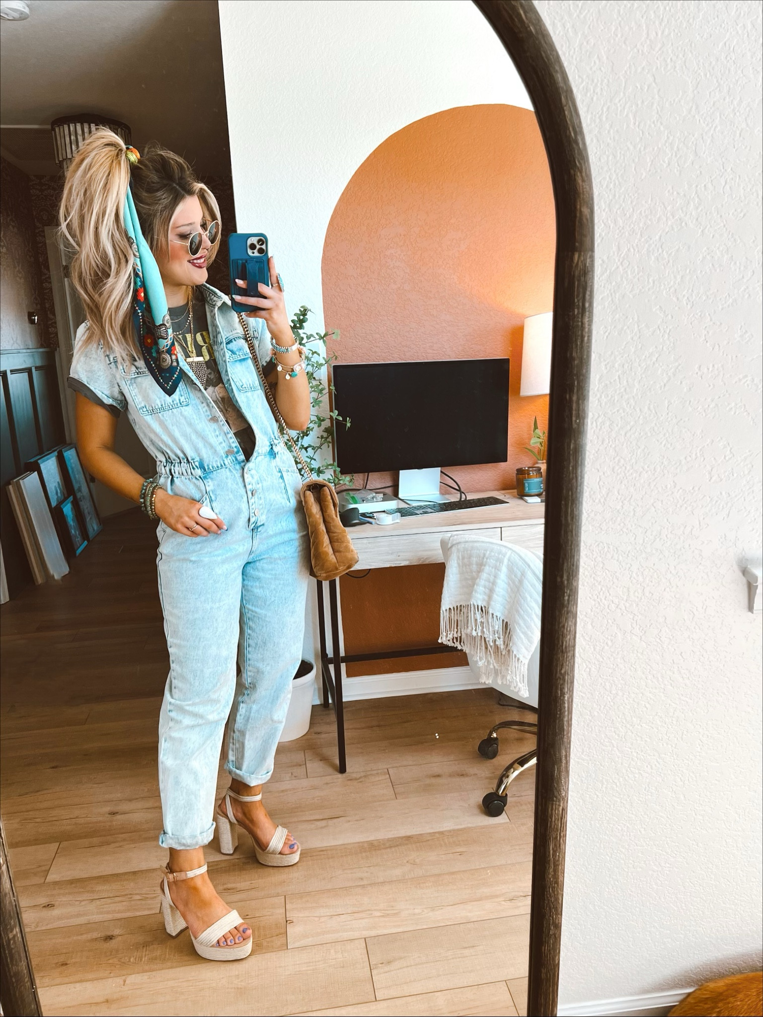 Todays OOTD complete with the perfect messy pony! 

#LTKstyletip #LTKSeasonal #LTKFind