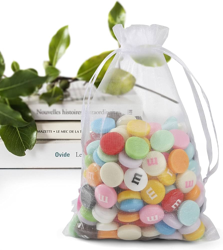 50 Pack Organza Bags, 4 x 6 inch Small Bags, Favor Bags, Sheer Mesh Bags, White Gift Bags with Dr... | Amazon (US)