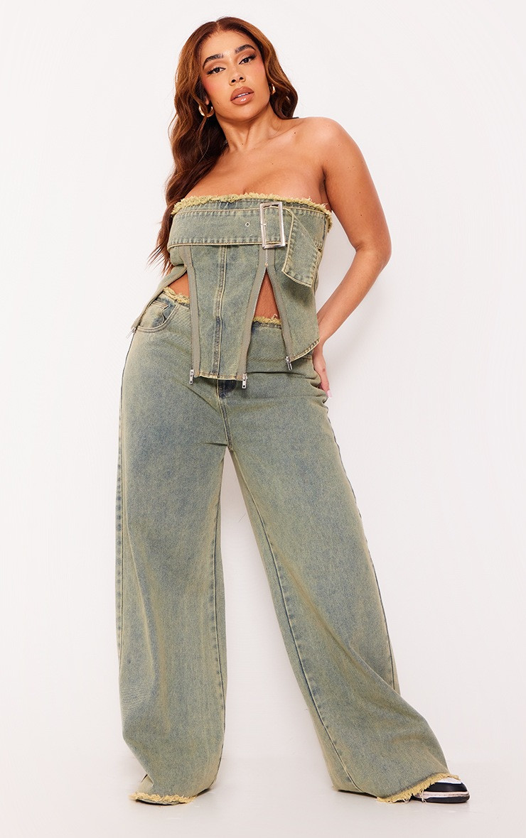 Plus Vintage Wash Oversized Buckle Denim Corset | Pretty Little Thing (Australia & New Zealand)