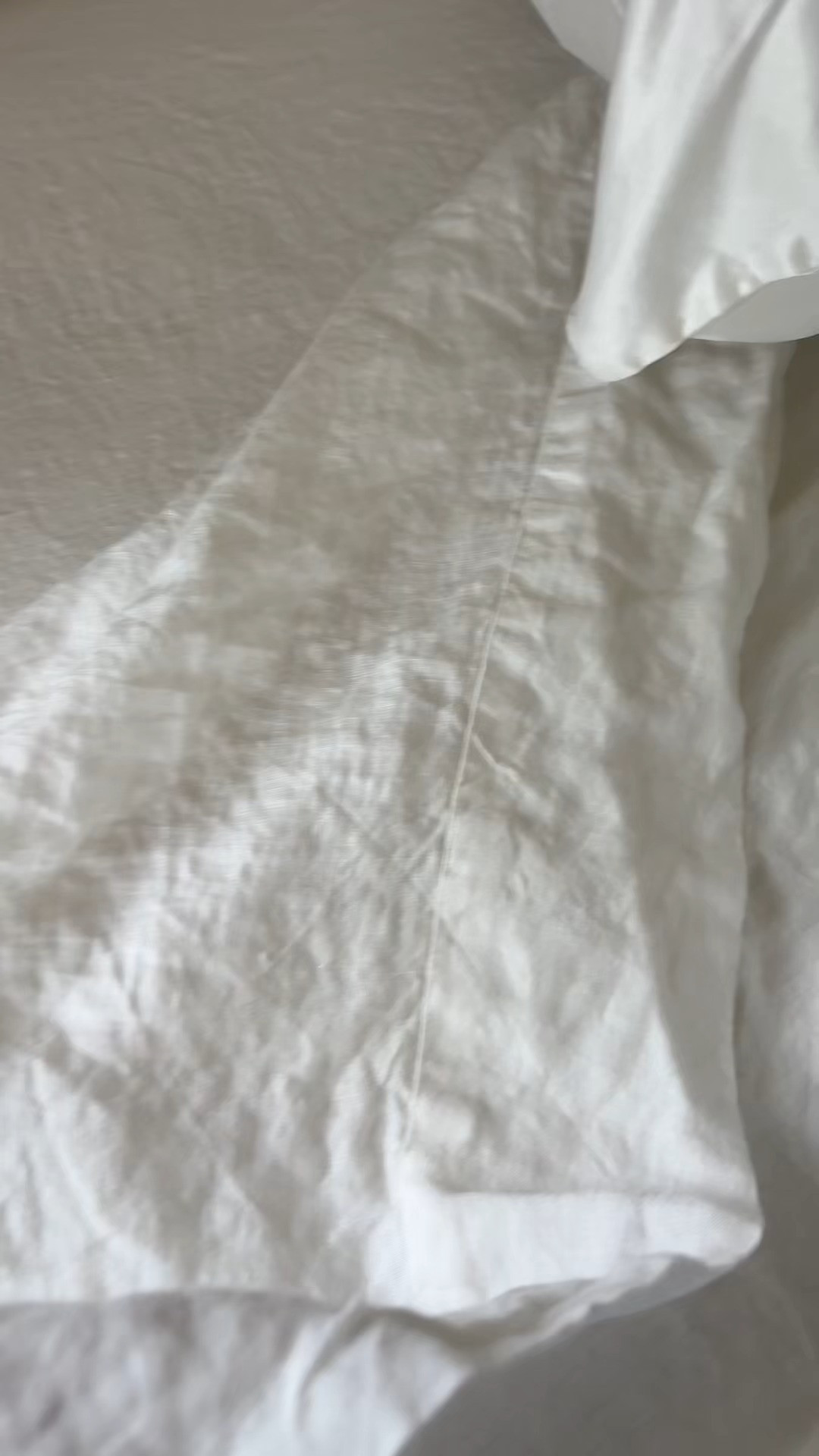 Gorgeous lived-in linen. Is it bedtime yet? @onequince 

 #quincepartner 

#LTKHome