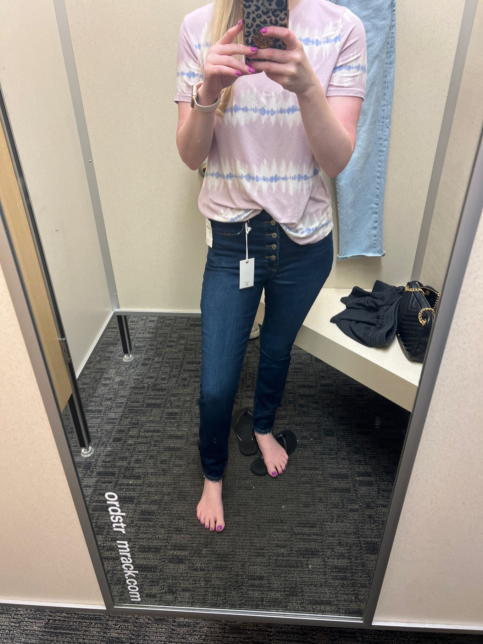 Skinny jeans are back for fall and these Good American ones from Nordstrom Rack are a must! 

#LTKFindsUnder50 #LTKBacktoSchool #LTKStyleTip