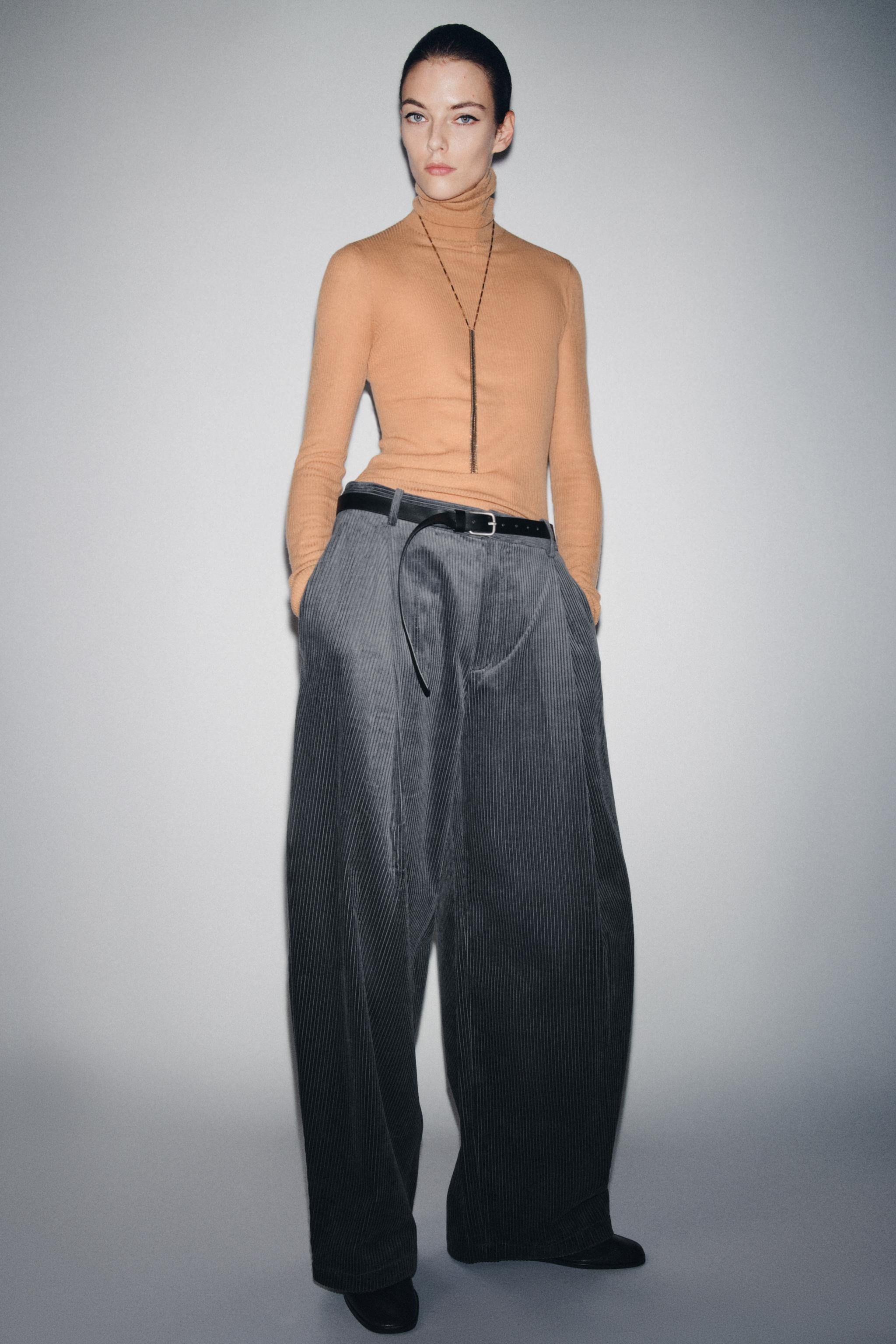 ZW COLLECTION WIDE LEG CORDUROY PLEATED PANTS | Zara US