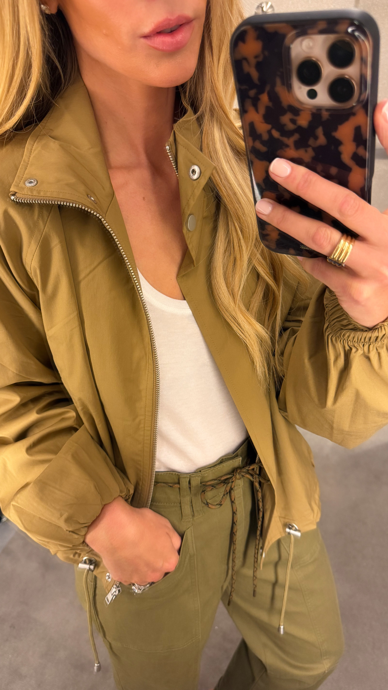 You can’t tell me you aren’t obsessed with this look! Make sure to size down in the pants and grab yours during the Nordstrom anniversary sale!