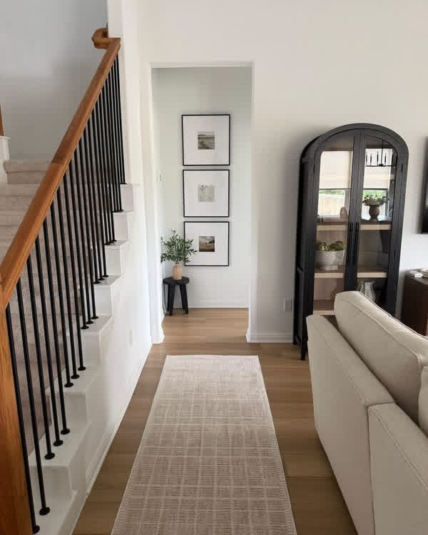 Spring Rug Refresh and it’s from @Wayfair 

Loving my new runner rug - it’s super soft and the perfect neutral!

#wayfair #elledecorxlivabliss #arearug #runnerrug