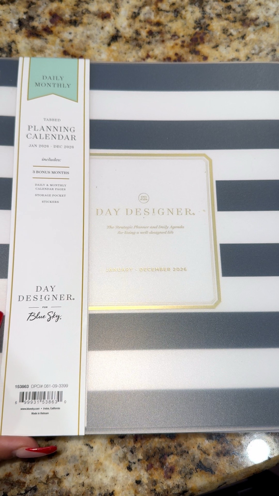✨ If staying organized is on your goal list, this planner is a must.✨


#LTKFindsUnder100 #LTKGiftGuide #LTKFindsUnder50