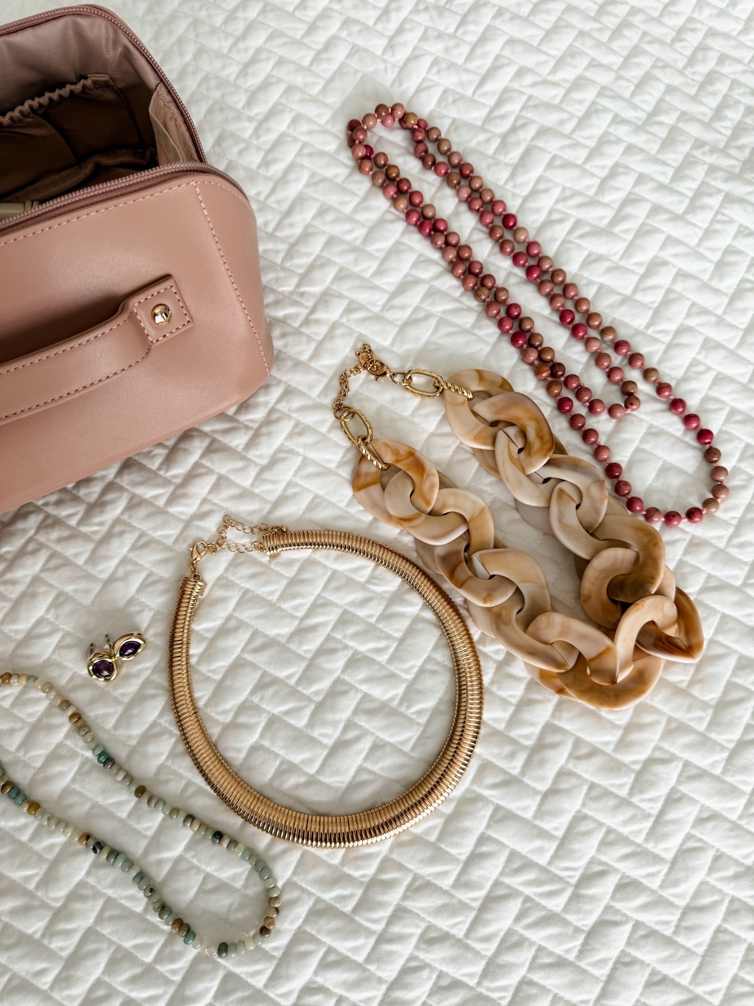 So impressed with Amazon statement jewelry this season- wearable, on trend and such affordable prices! These statement pieces make such a huge impact on your outfit! Loverly Grey, Amazon, statement jewelry 

#LTKFindsUnder50 #LTKStyleTip