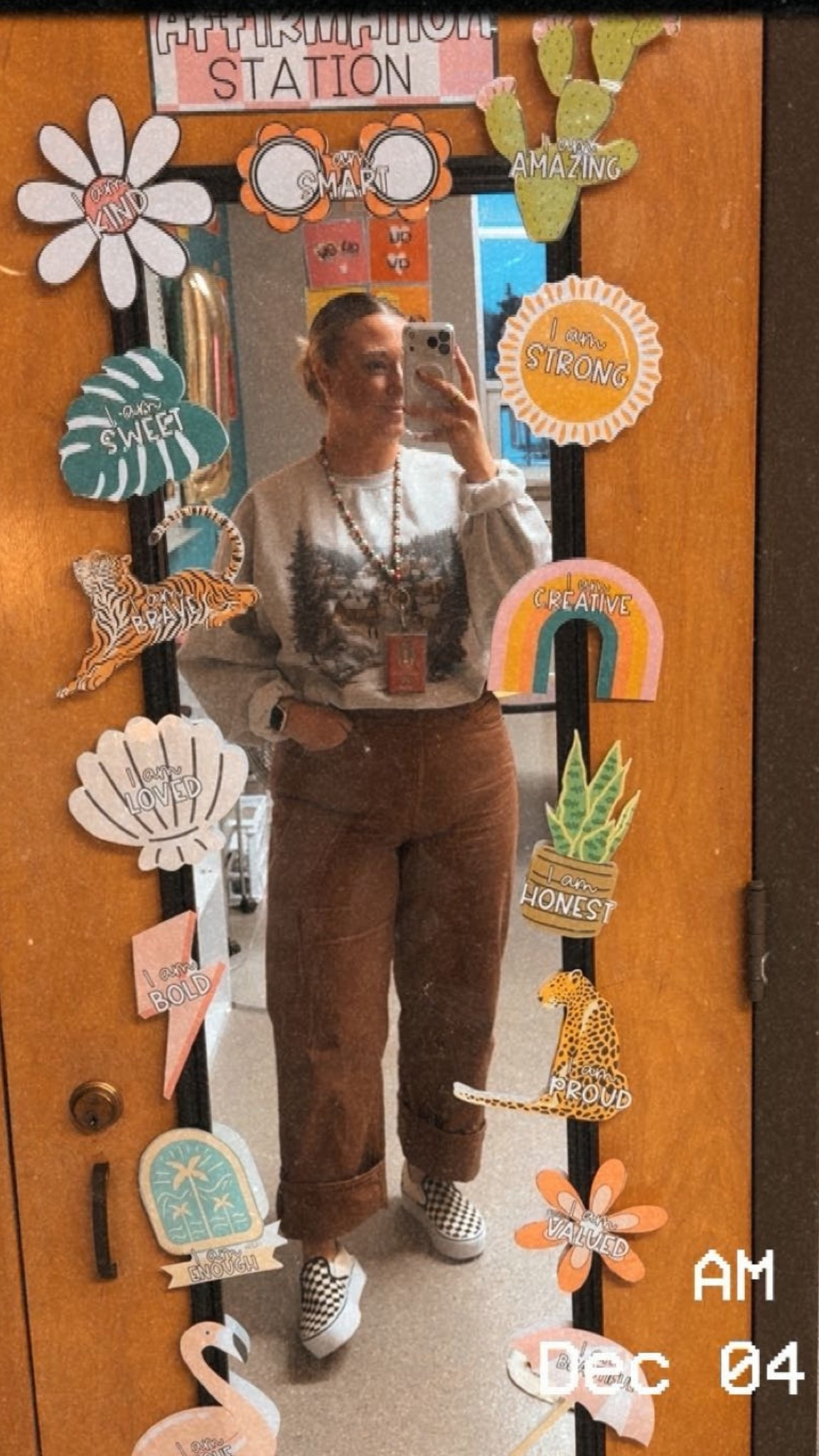 favorite teaching jeans, have them in so many colors! 

#LTKU #LTKootd #LTKMidsize