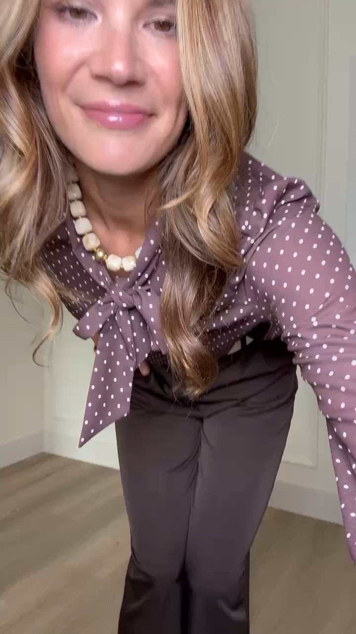Chocolate brown is basically my neutral this fall. I love how the printed blouse and cream belt break up the matching trousers and boots.

Size M

Chocolate brown outfit, Fall workwear, Printed blouse, Tall girl workwear, Office outfit, Brown trousers, Business casual, Fall office outfit, Tall girl fashion, Work outfit ideas, Brown pants, StangandCo

#LTKootd #LTKWorkwear #LTKSeasonal