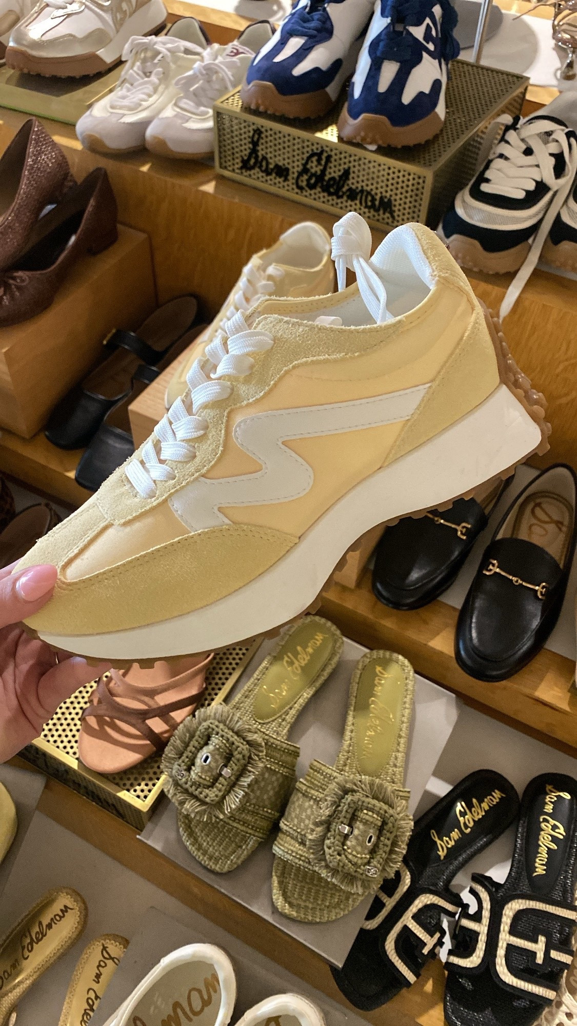 Yellow sneakers #yellow #butteryellow #yellowshoes

#LTKdayinmylife #LTKfitnessgoals #LTKActive