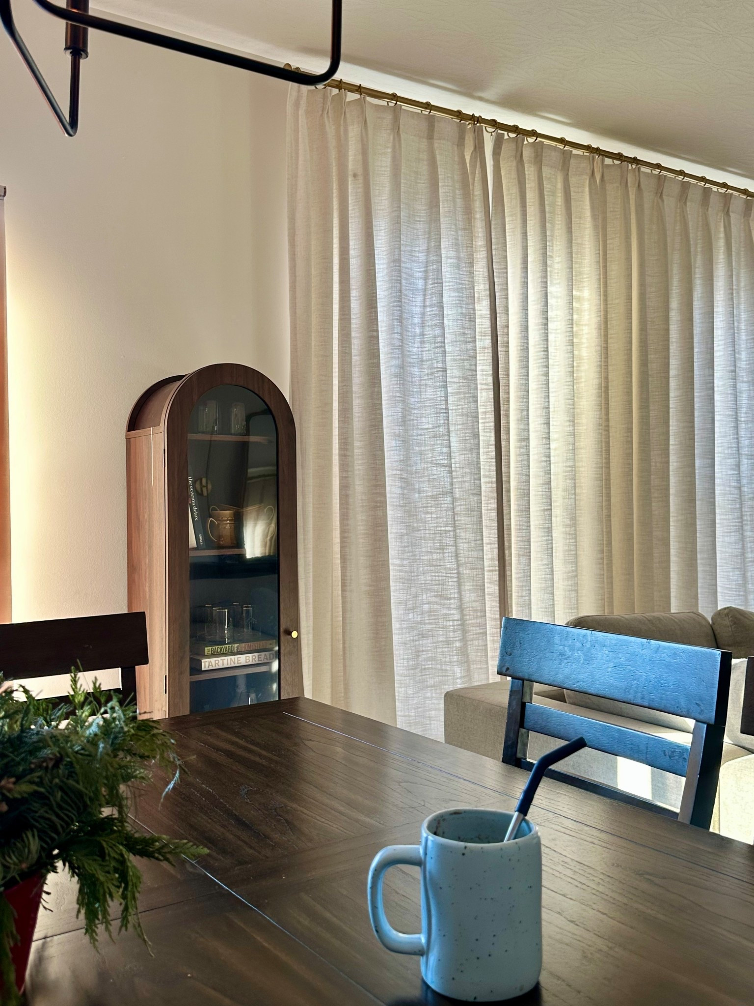 Corners 

#LTKSeasonal #LTKmorningroutine #LTKmomlife