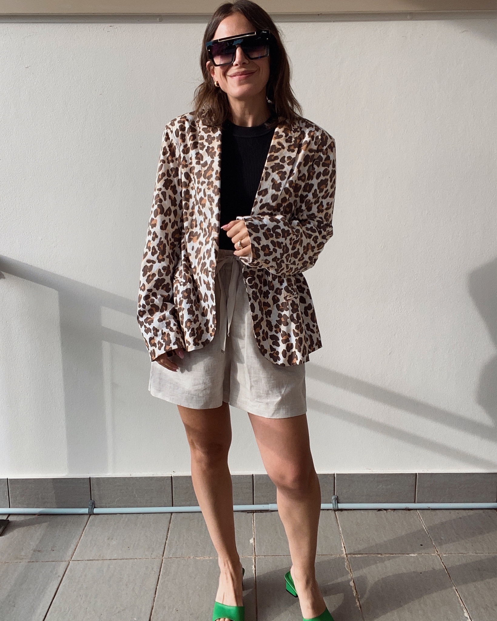 Spring workwear is my favourite. Lightweight layers, linen, neutrals, cute sandals, bring it on. 

#LTKaustralia