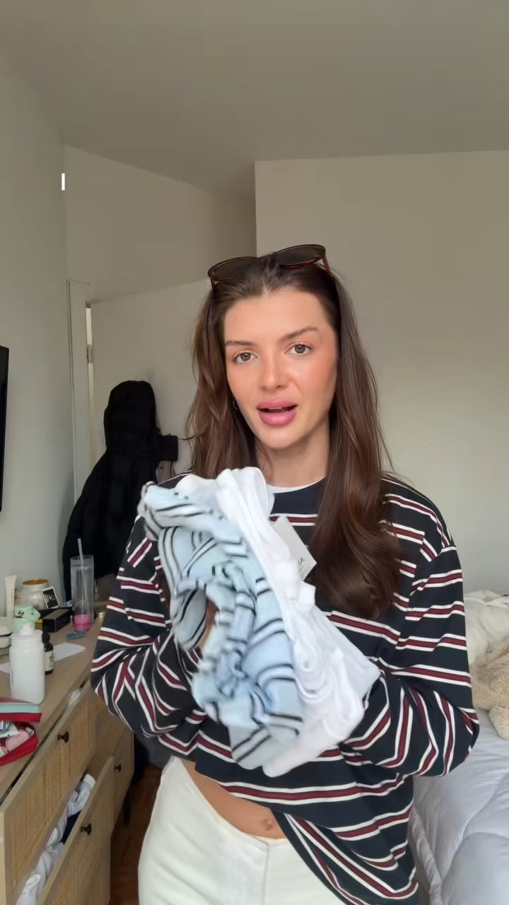 For reference I got a small in the striped tops and usually wear a xs

#LTKSeasonal #LTKootd #LTKU