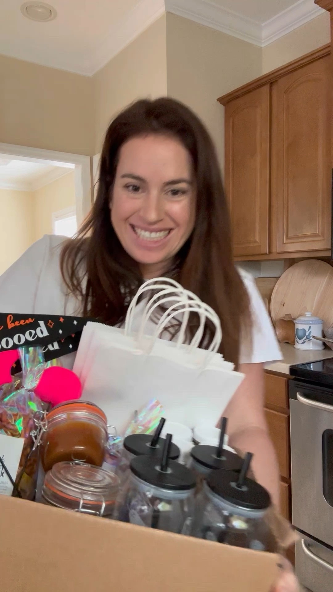 Adult boo baskets 👻 
Color changing ghost cups
Apple cider margaritas 
Homemade caramel sauce
And harvest trail mixx

#LTKSeasonal