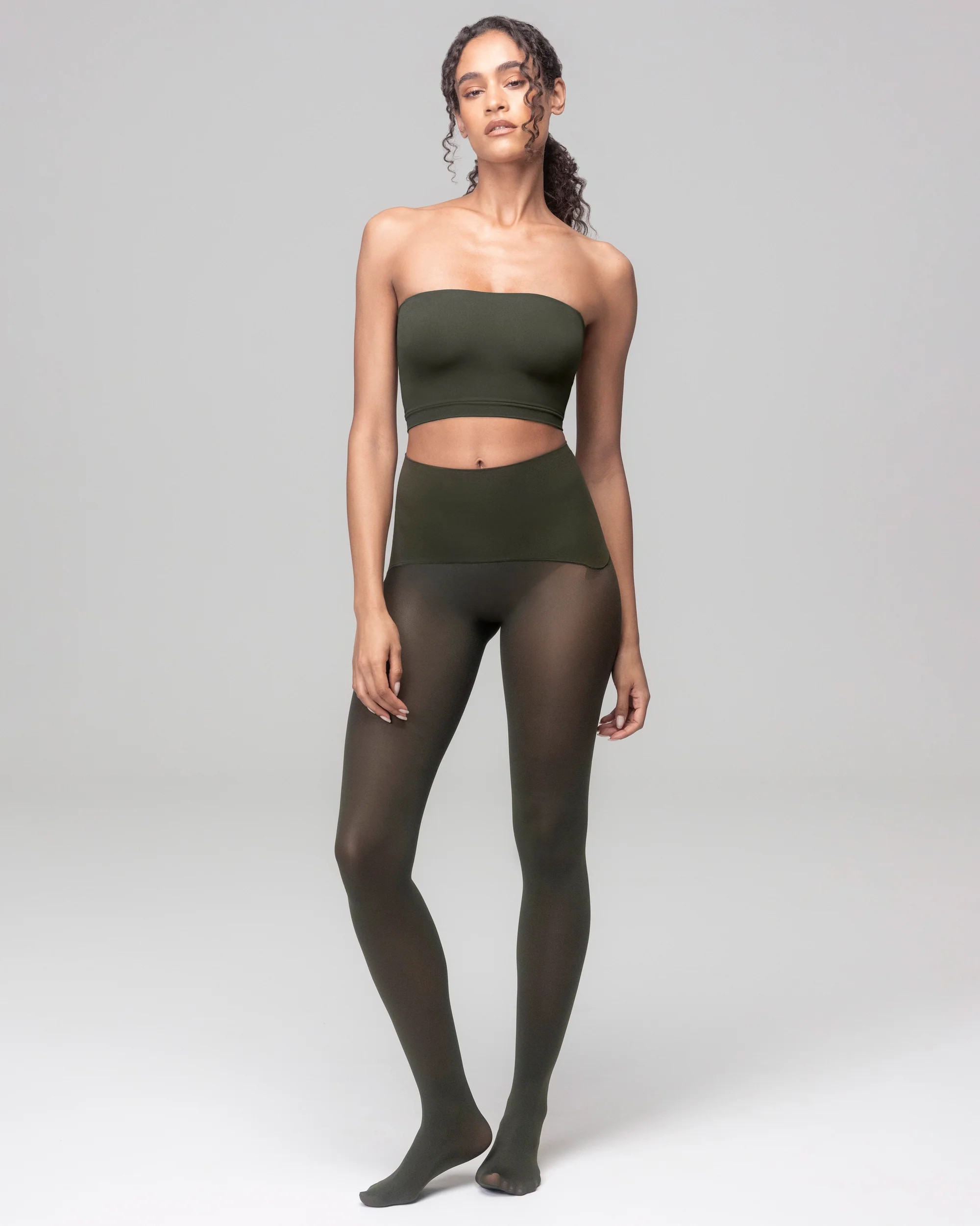 PLAY - FREE HUGGING SEAMLESS TIGHTS - SEMI OPAQUE | Noosh