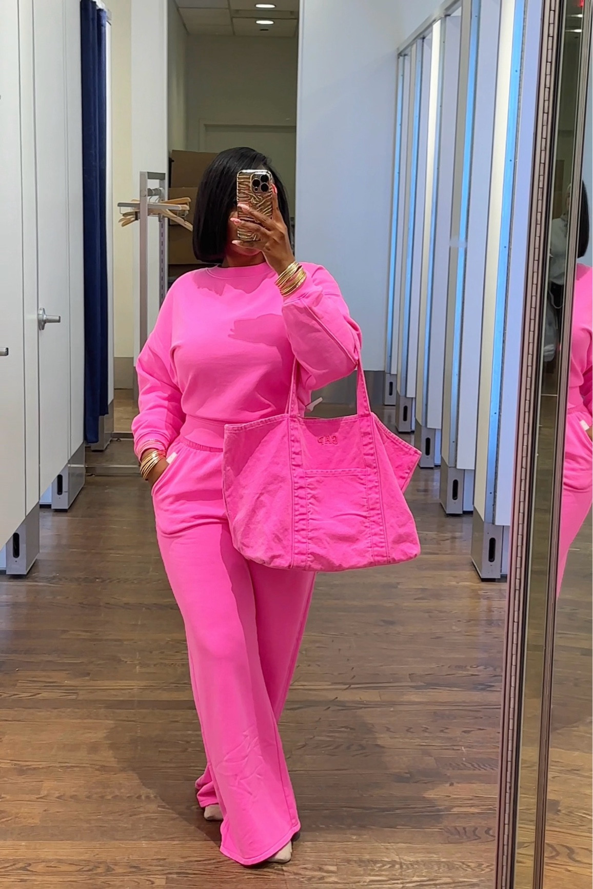 💕 I loveee this pink for the Spring/Summer. It’s been a while since I shopped at GAP and I’m so glad I did, because the quality is so good! I’m 5’2 wearing a size small in both top and bottom

#LTKTravel #LTKActive #LTKStyleTip