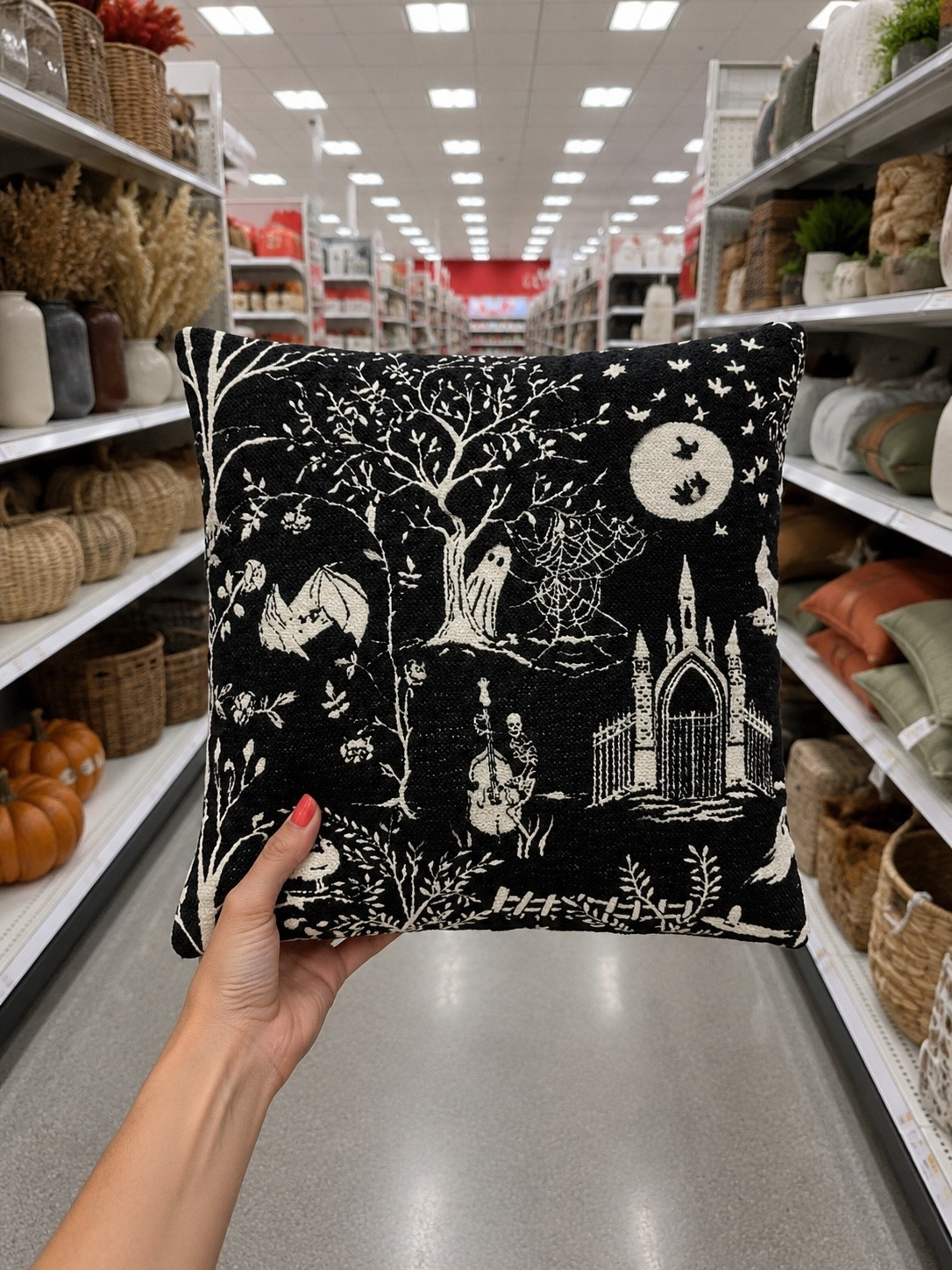 Target new arrival alert!! Love a festive Halloween pillow and this one is too cute! 👻

#LTKHome #LTKSeasonal