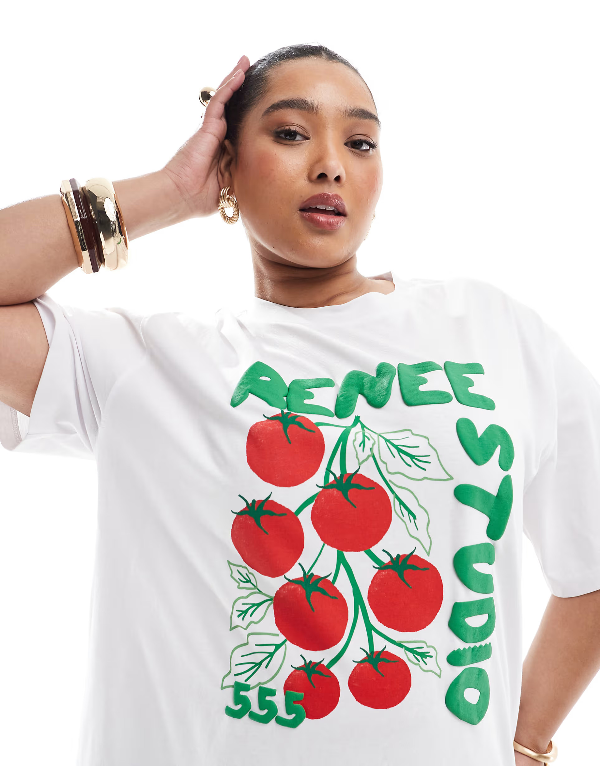 Renee Studio Plus exclusive T-shirt with tomato vine logo graphic in white   | ASOS | ASOS (Global)