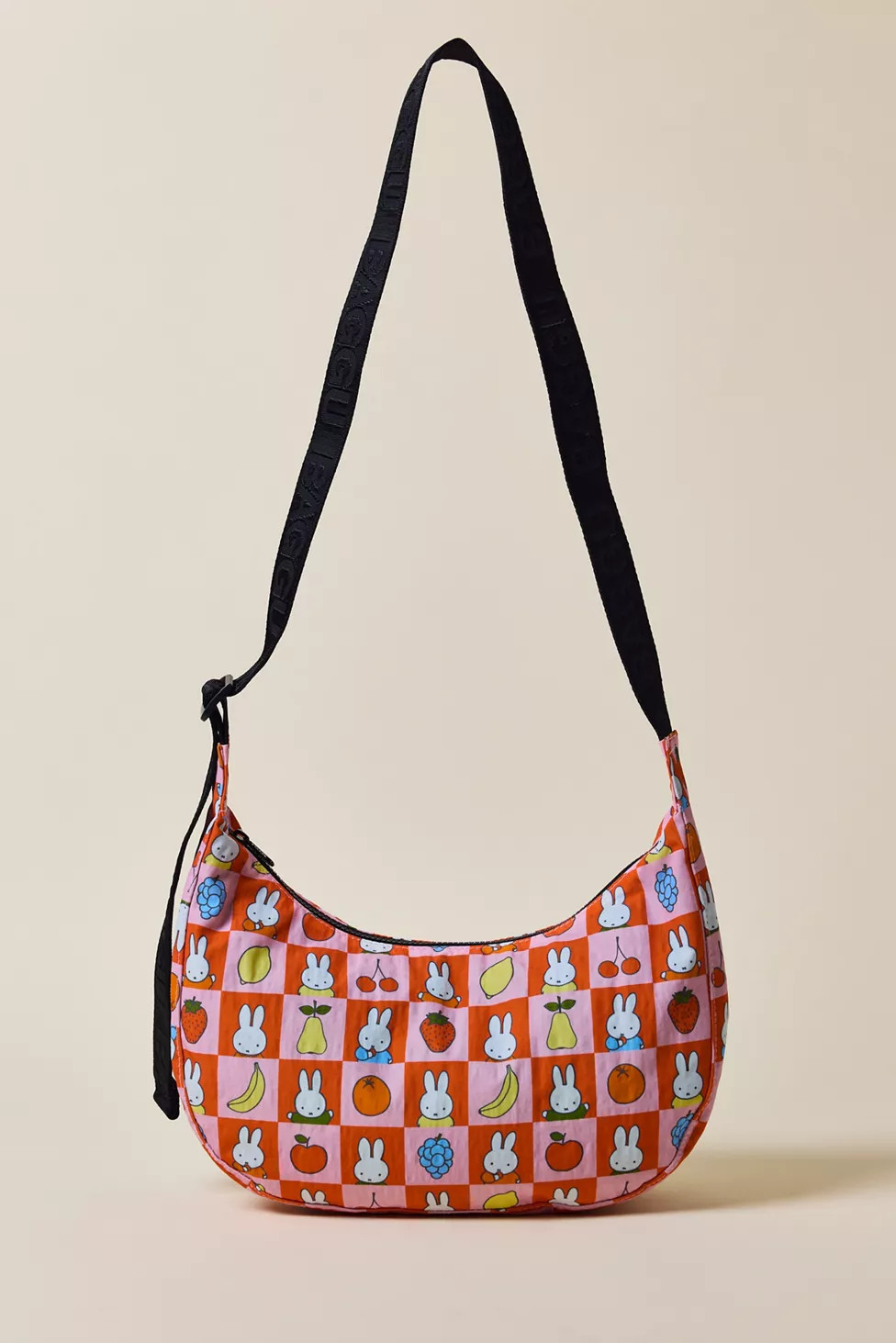 BAGGU Medium Nylon Crescent Bag | Urban Outfitters (US and RoW)