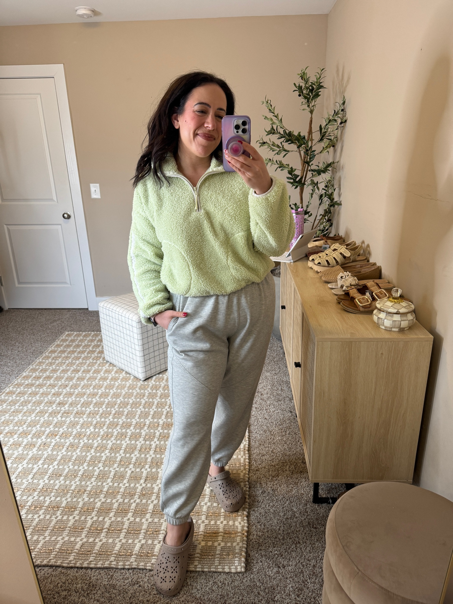 Casual ootd size medium in pullover + xl in bottoms! 

#LTKStyleTip #LTKMidsize #LTKActive