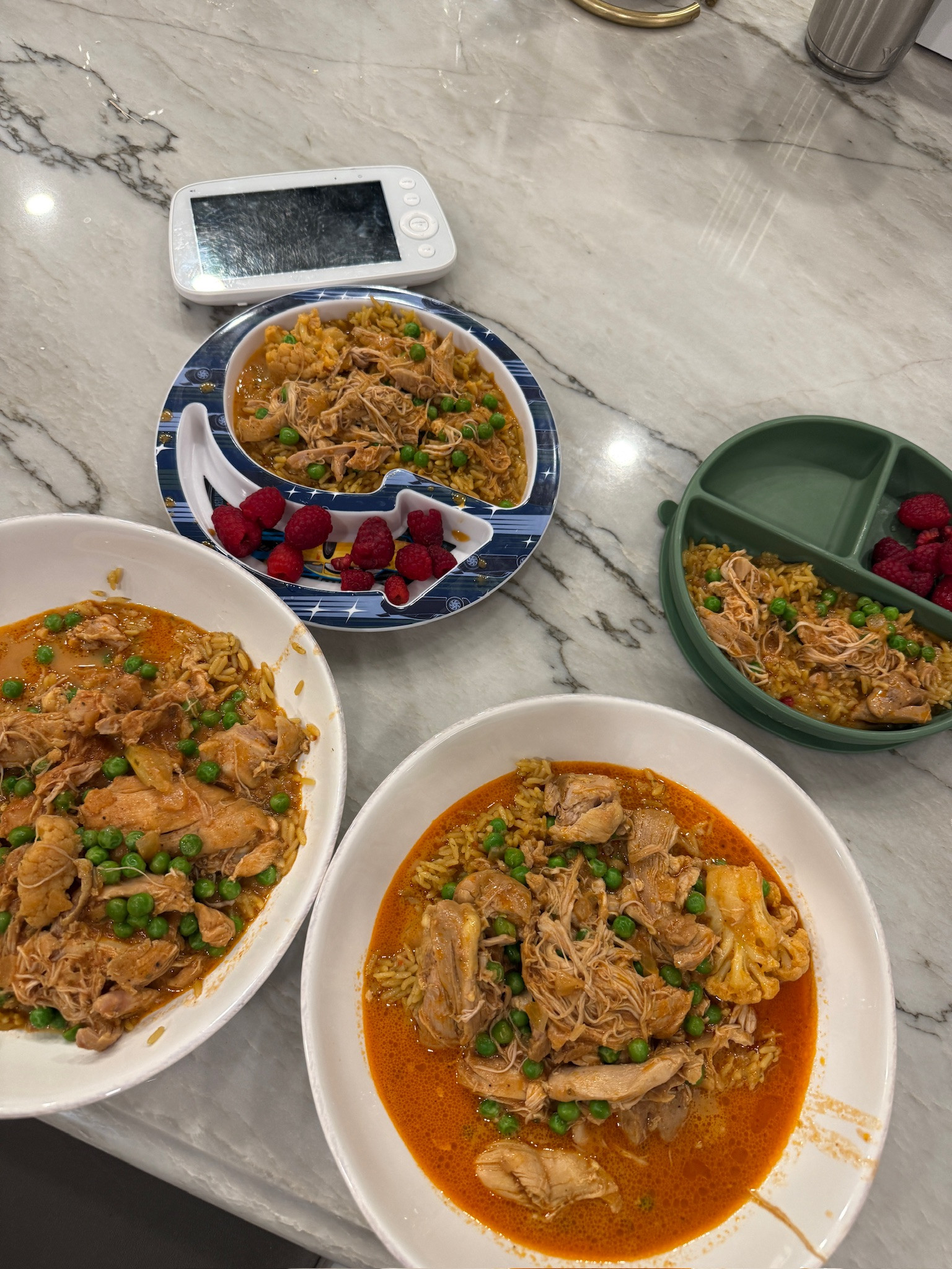 Guess whos plate is whos!!

plates, kids plates, dinner, dinner plates, baby plates, silicone plates, evri, evri brand, boy mom, Grace White 

 

#LTKmomlife #LTKBaby #LTKKids