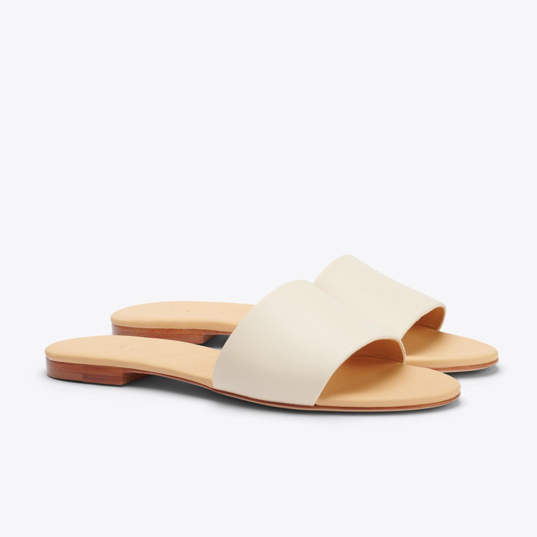 Isla Slide Sandal Bone (7) | Nisolo