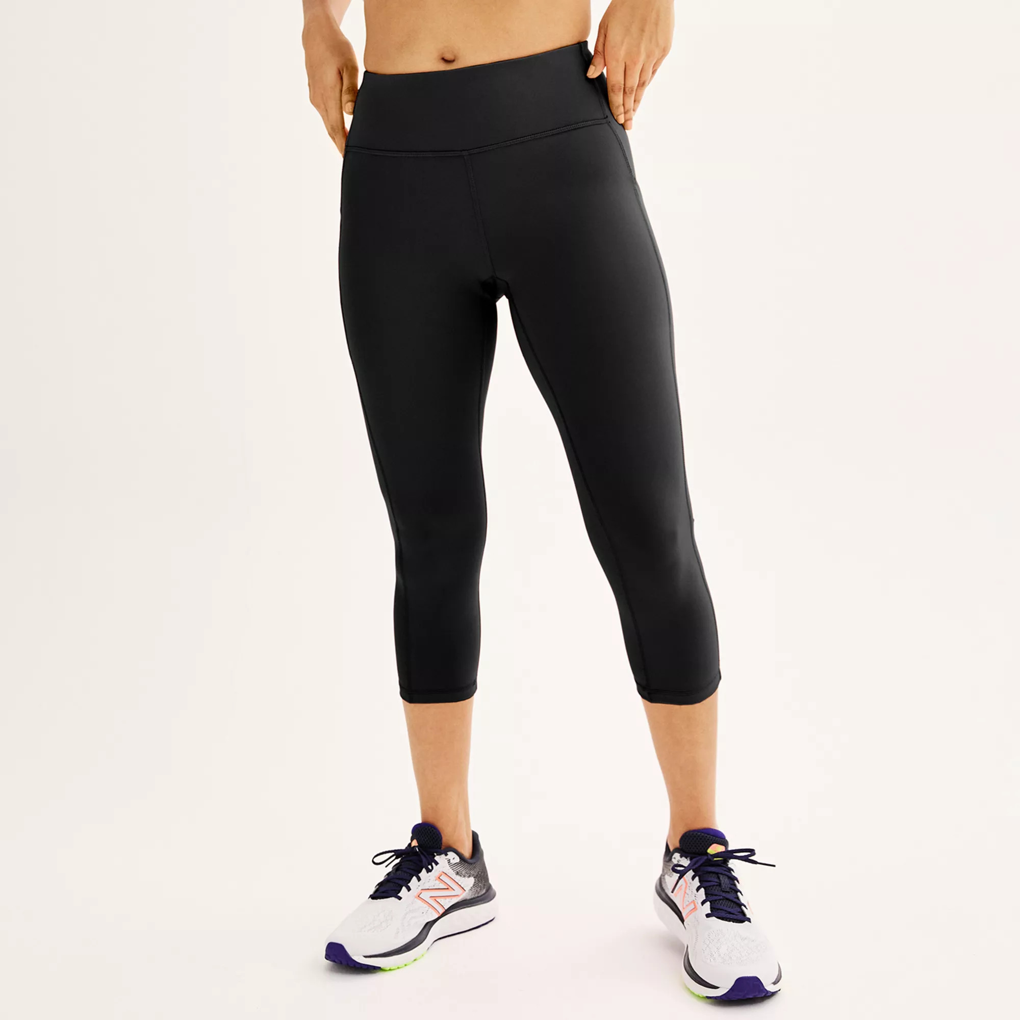 Women's Tek Gear® Ultrastretch Pocket High-Waisted Capri Leggings | Kohl's