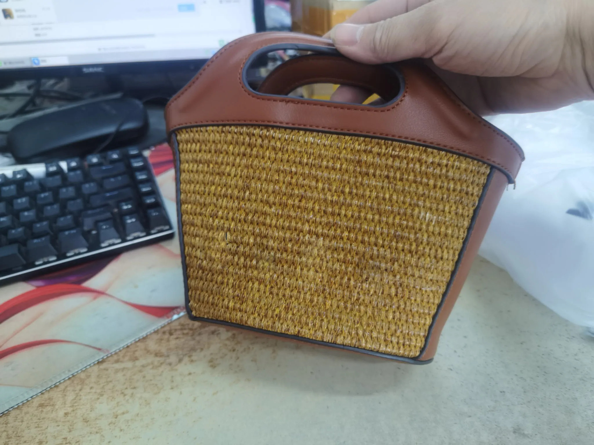 Shoulder Bags Embroidered Woven Straw Bag Niche Vegetable Basket Bucket Tote Single Crossbody Han... | DHGate