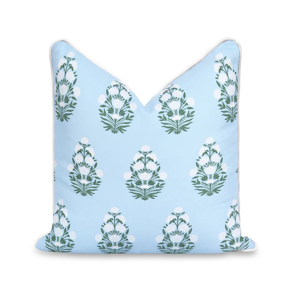 Coastal Indoor Outdoor Throw Pillow Cover, Floral with Piping, Baby Blue White Green, 18"x18" | Hofdeco