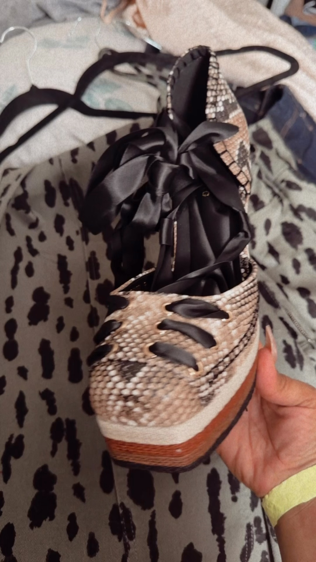 I had to have these, didn’t think twice about purchasing them. 

#LTKgrwm #LTKootd #LTKOver40