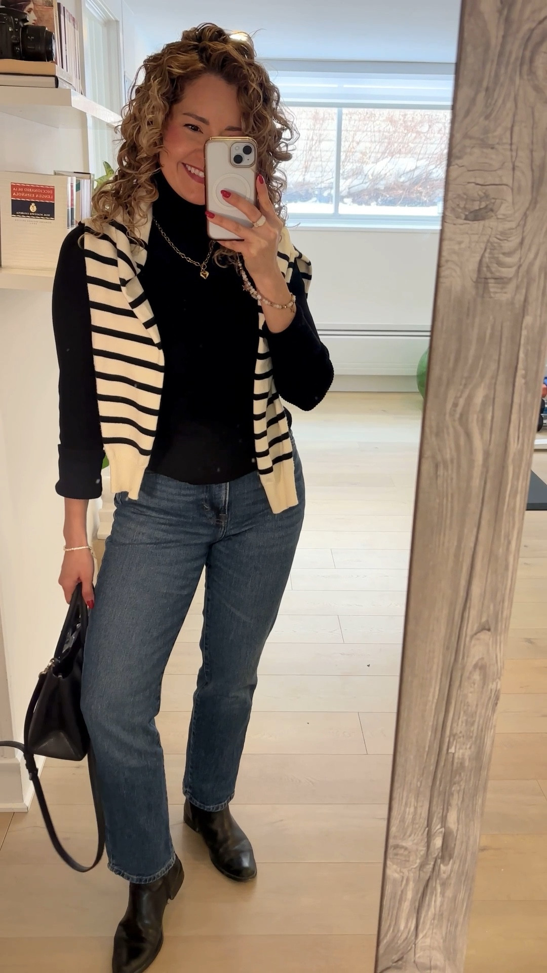 French Inspired Casual Chic Outfit with Jeans | Effortless Everyday Style

#LTKjeans #LTKstyletip #LTKfall