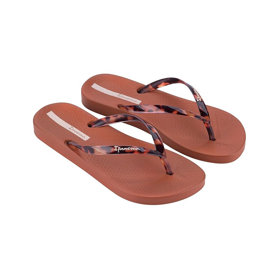 Ipanema Women's Flip-Flop | Amazon (US)
