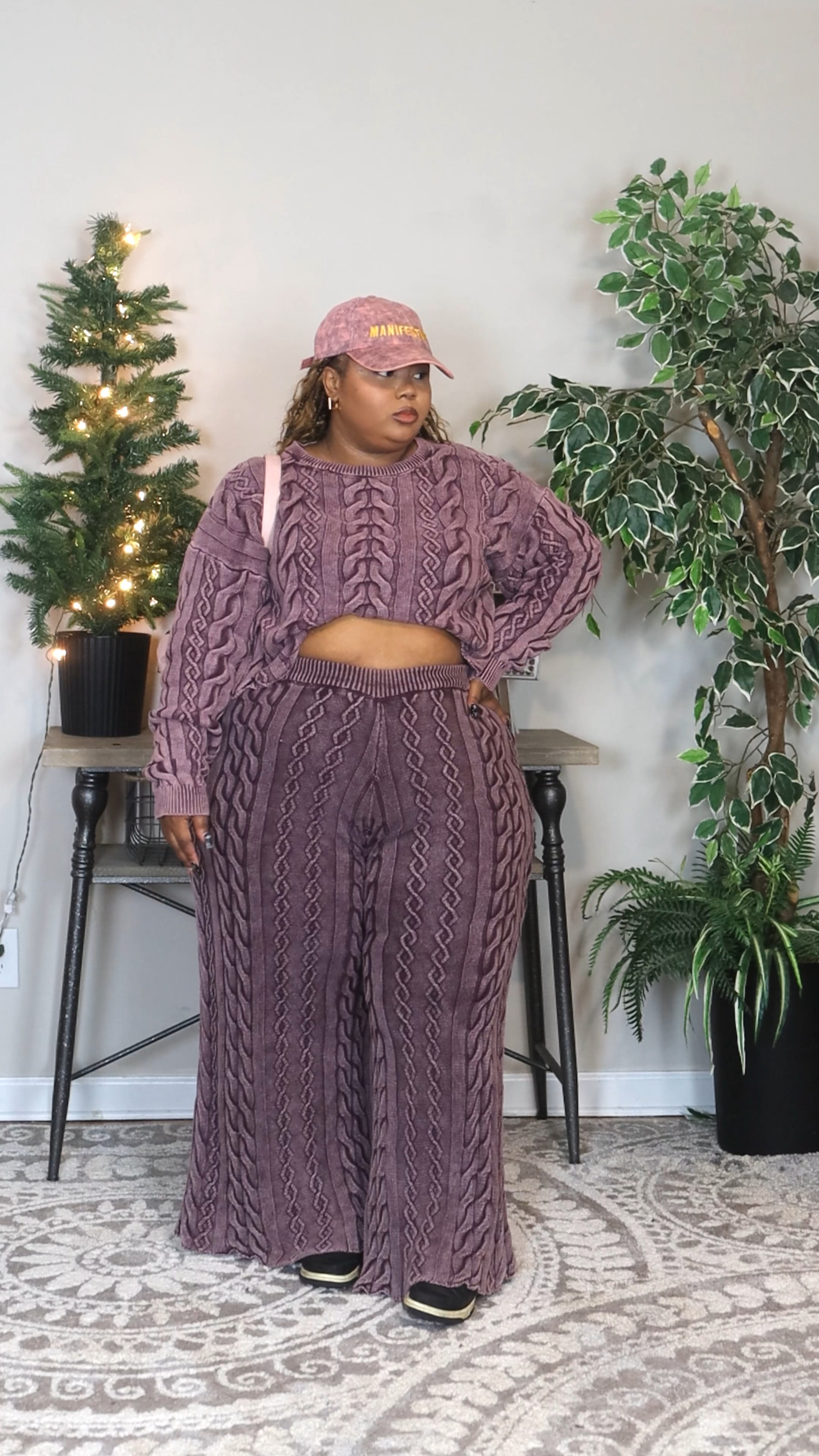 chill vibes only ☺️ #plussizefashion #grwm 