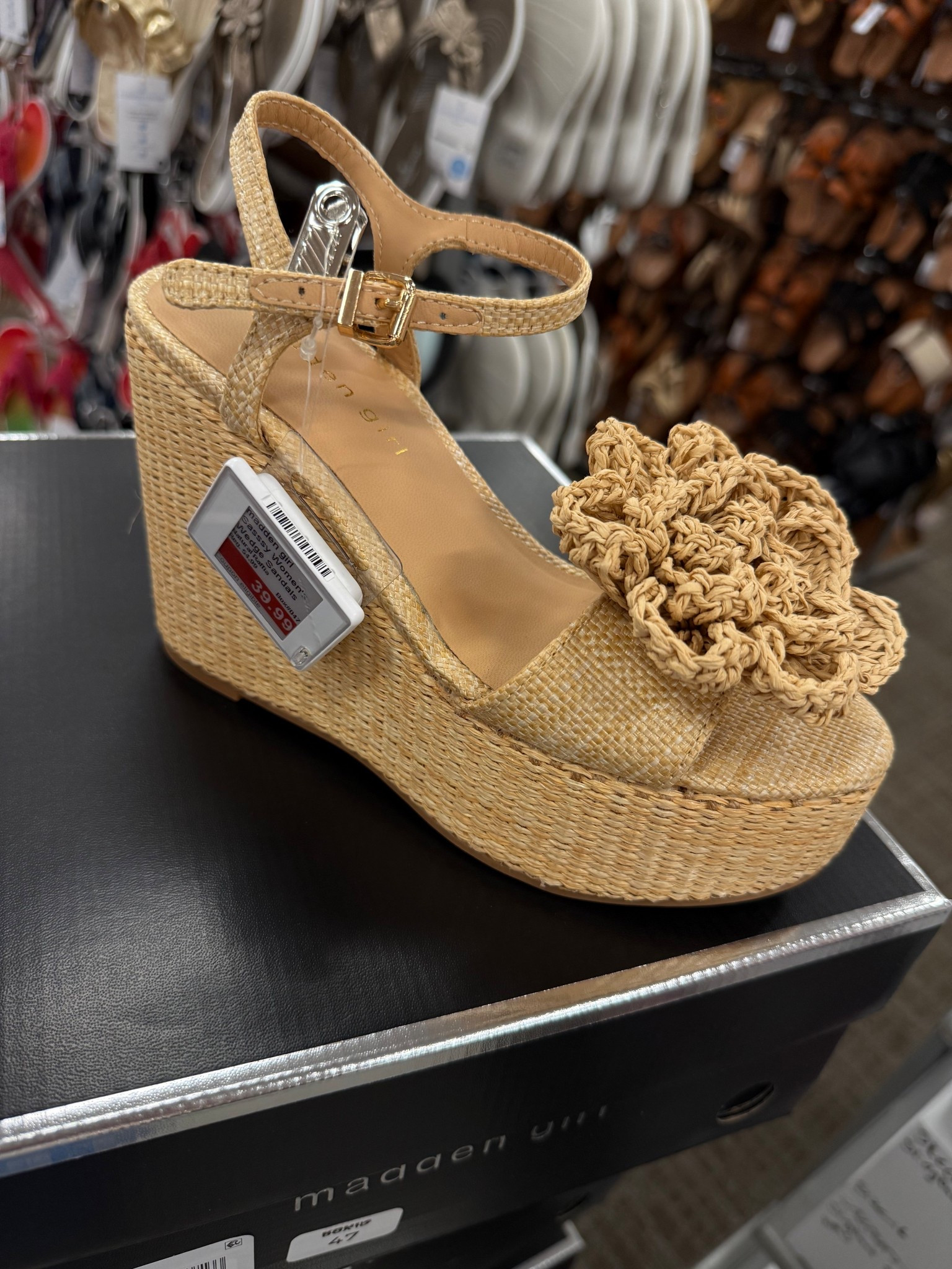 Swooning over these raffia flower platforms from @Kohl's 

madden girl Sasssy Women's Wedge Raffia Flower Accent Sandals

raffia wedge sandals, flower applique heels, 3D floral sandals, platform wedges, summer wedding guest shoes, neutral summer heels, Madden Girl Nala, comfortable wedges, beach vacation outfit, trendy summer footwear 2026