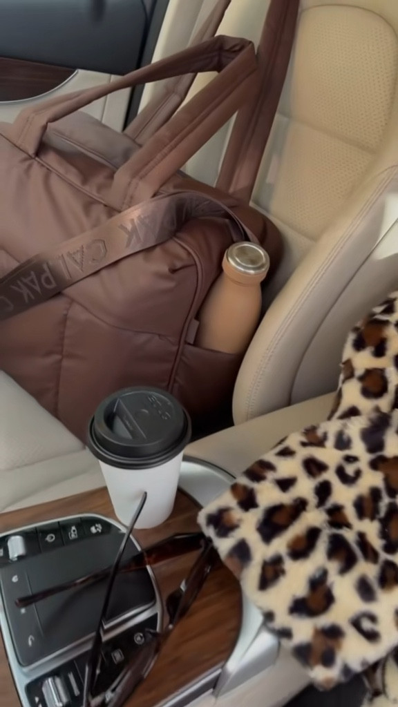 this duffel bag is perfection! 