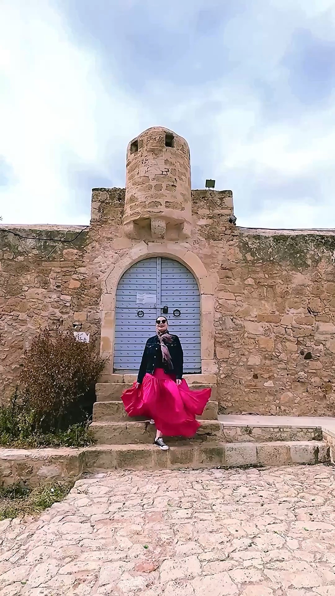 Ladies, walk into Monday with confidence. Because Monday is the gateway to the week’s opportunities.

You and I have things to do, places to go, sights to see.

So we choose outfits with ease. Clothing with flow. Colors that make us smile.

⭐️ Linking similar to my silk maxi skirt from Calypso St. Barth

#LTKvlog #LTKootd #LTKOver40