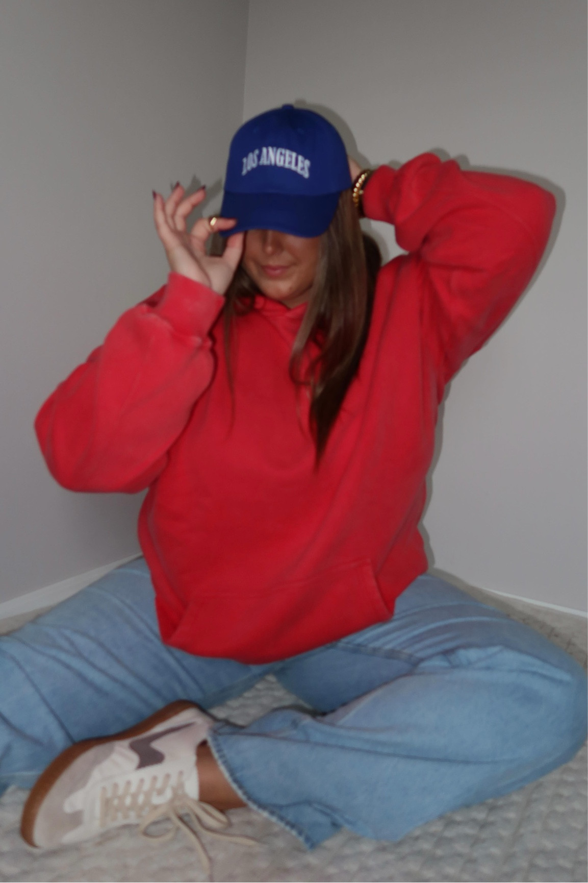 follow me @kaylee.slagus on IG

TOP:XXL
jeans: 34L

simple... easy… fall fashion 🫶🏼

FALL STYLE. FALL FASHION. SIMPLE OUTFIT. EASY OUTFIT. PLUS SIZE OUTFIT INSPO. DENIM. HOODIE.

#LTKFallSale #LTKPlusSize #LTKStyleTip