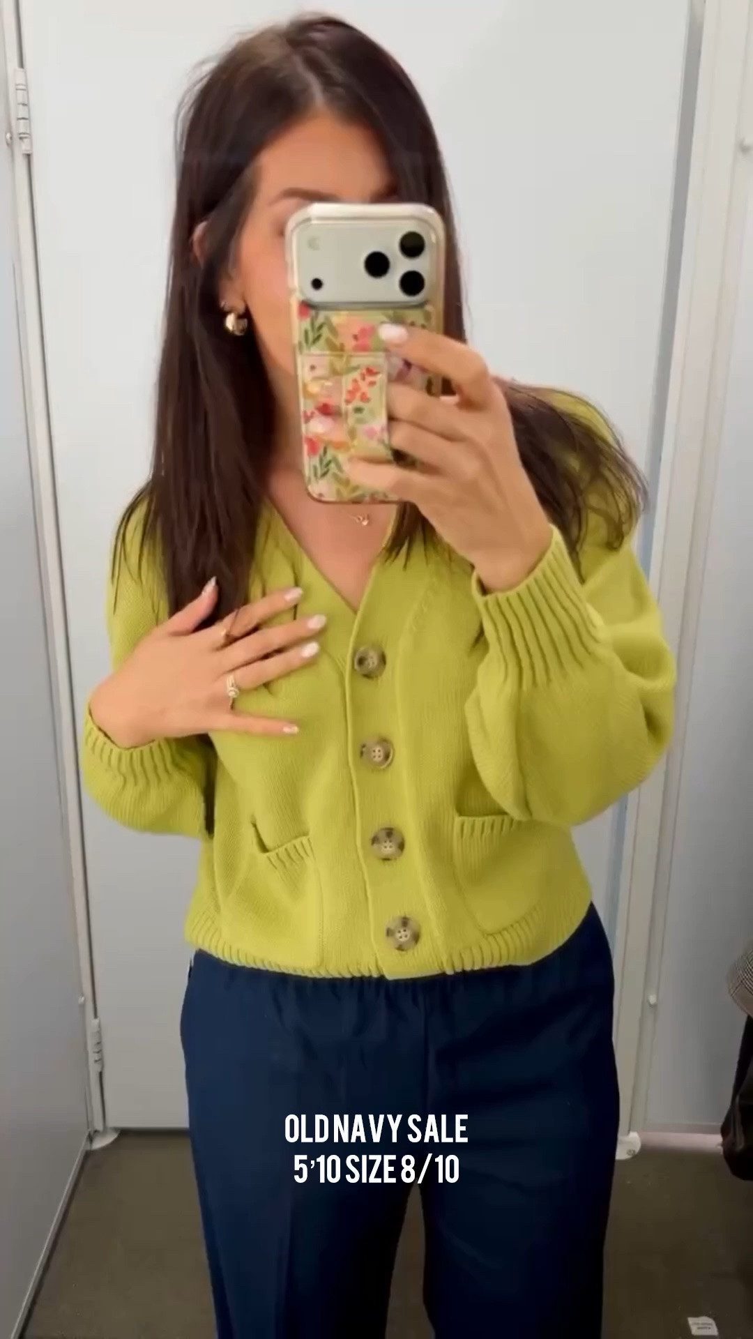 Old Navy Sale! Wearing a size small in the cardigan and a medium in the trousers need a tall

Midsize fashion, midsize fall style, fall fashion, old navy sale, old navy fall, midsize fall style, midsize style