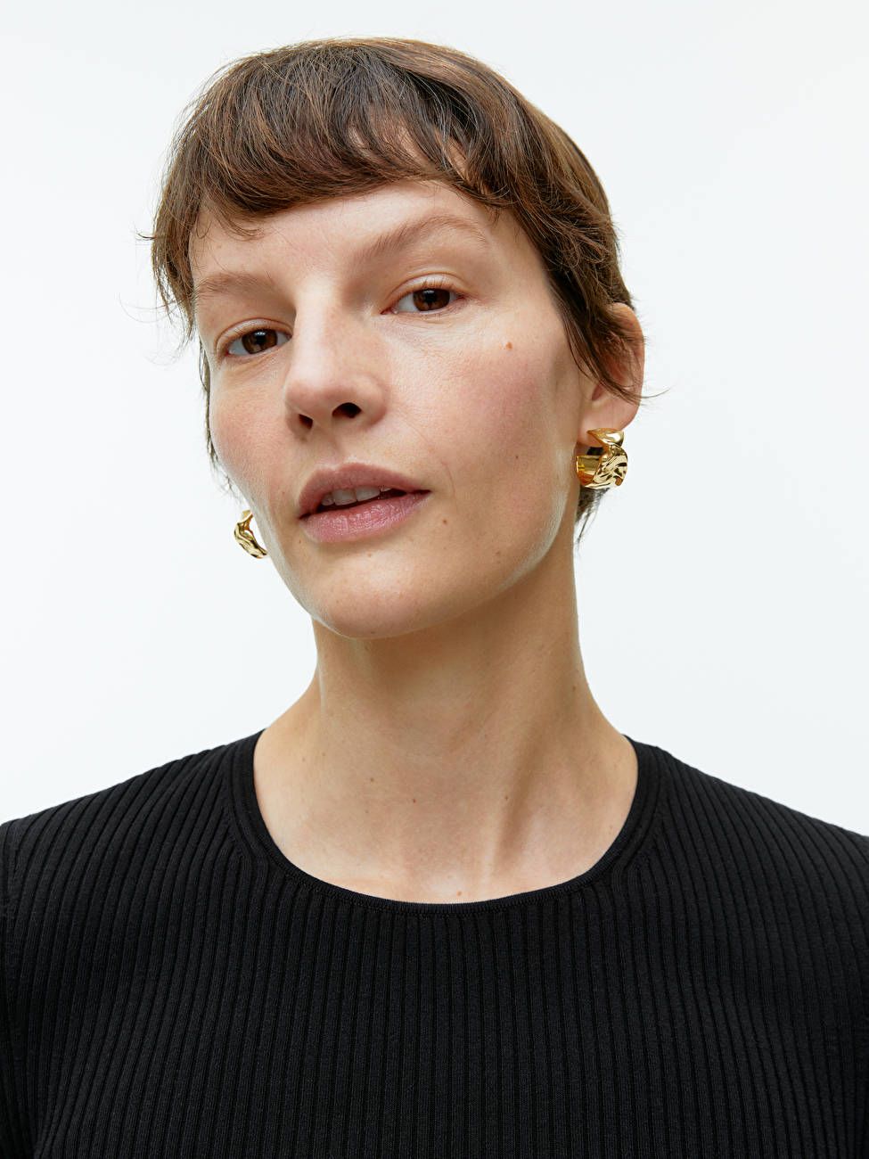 Gold-Plated Hoops | ARKET (US&UK)