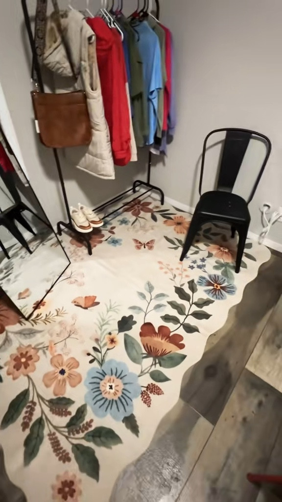 This scalloped rug makes the perfect addition to any room to add instant character!!

#LTKHome