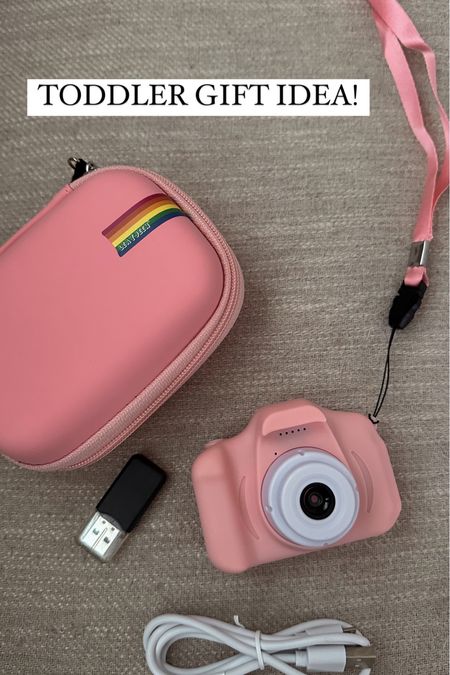 It actually takes pics and comes with a SD card & flash drive so you can keep their pics forever🥹
