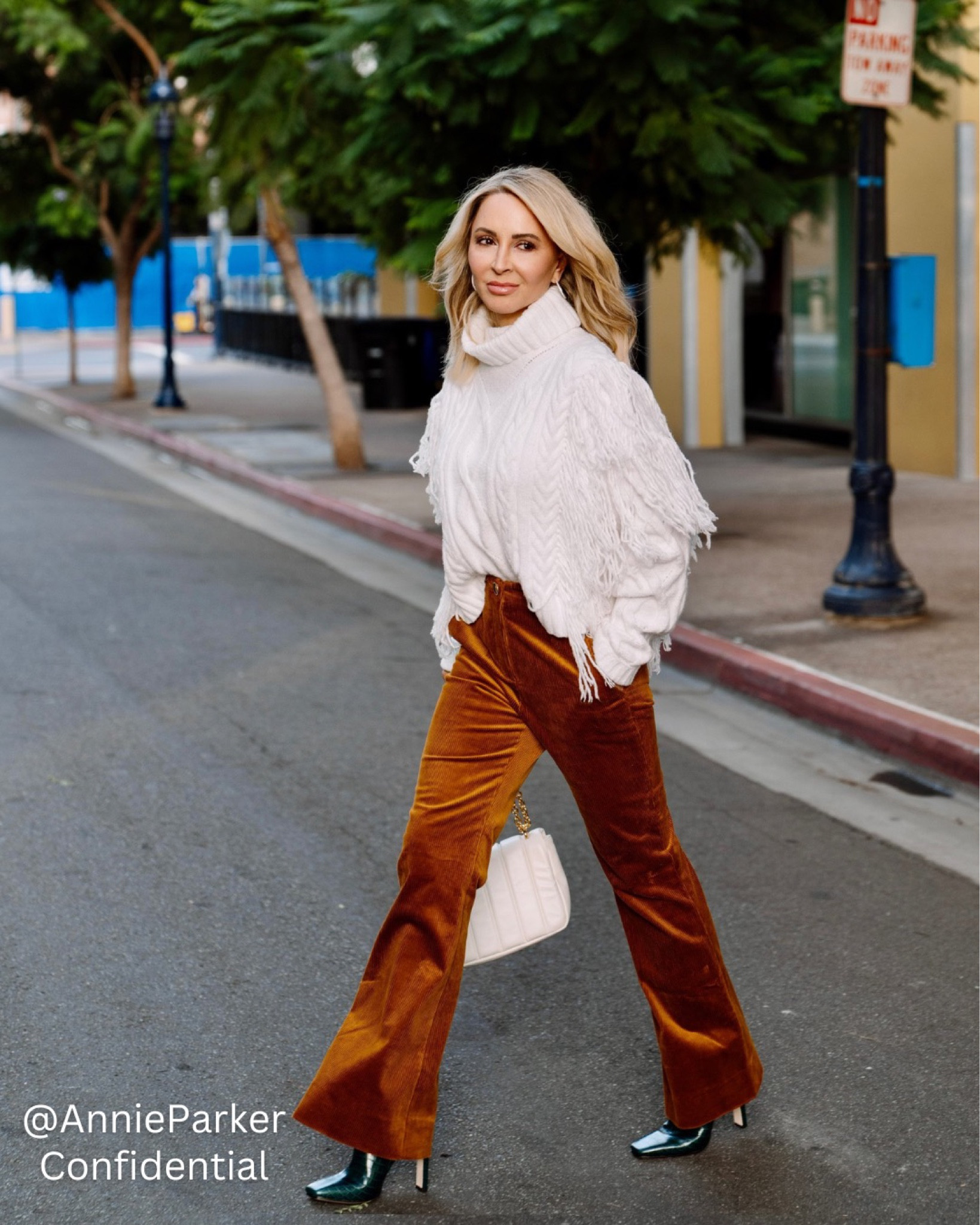 Chic THANKSGIVING DAY OUTFIT IDEAS 

Chunky knits, fall outfits, Thanksgiving outfit @anthropologie

#LTKSeasonal #LTKstyletip #LTKHoliday