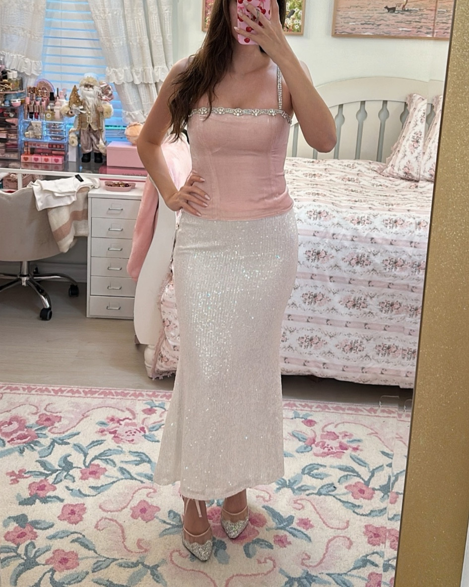 Christmas outfit 

#LTKSeasonal #LTKHoliday