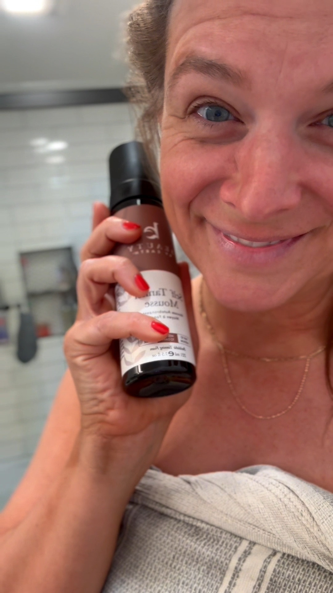 Golden glow without the orange 🍊✨
This Beauty by Earth tanning mousse gives me the easiest streak-free tan and the prettiest natural color 🙌🏼 Quick drying, buildable, and mom-life approved because ain’t nobody got time for a complicated routine 🤎 #beautybyearth #selftan #glowup #momtok #affordablebeauty #summerglow

#LTKBeauty #LTKOver40 #LTKmomlife