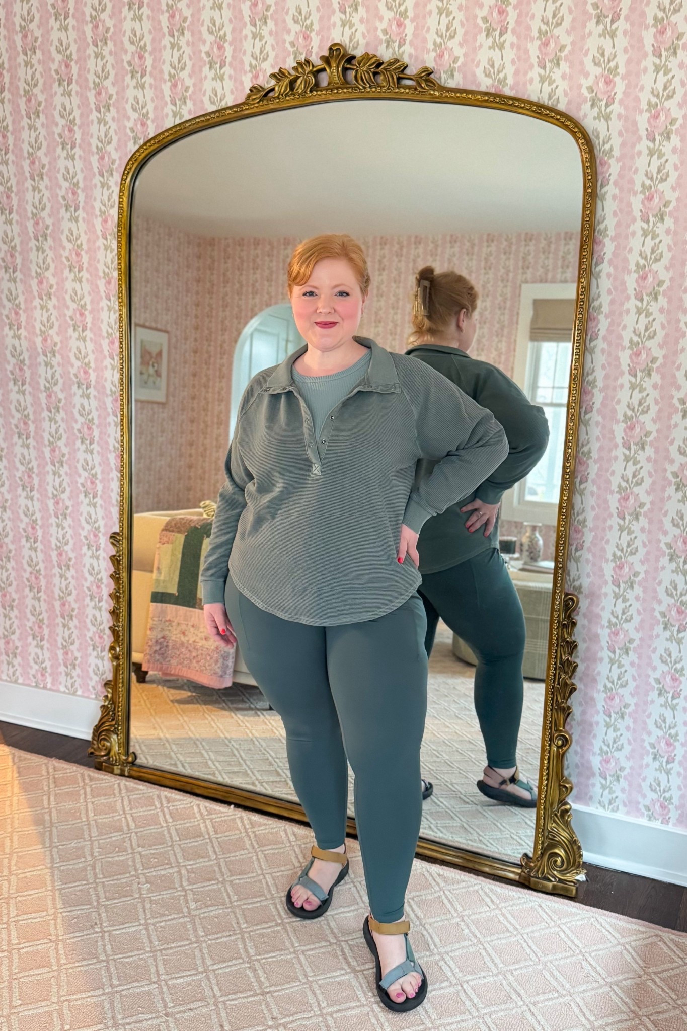 Active Wear Hiking Outfit

Maurices Sweatshirt size XL
Maurices leggings size 0X
Maurices active tank size XL
Teva hiking sandals

#LTKootd #LTKActive #LTKMidsize