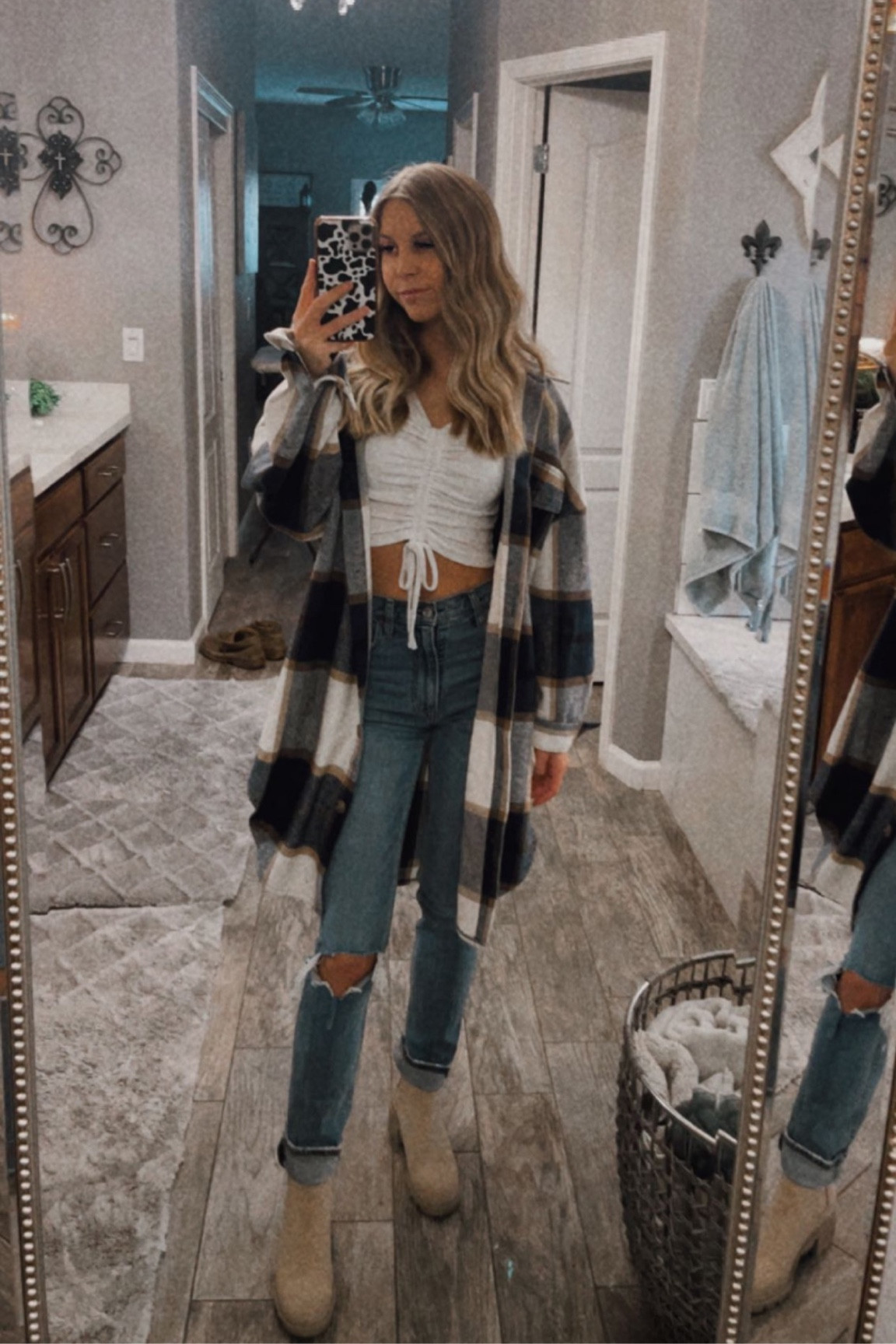 Perfect fall outfit, with season right around the corner🍂

#LTKFind #LTKstyletip #LTKSeasonal