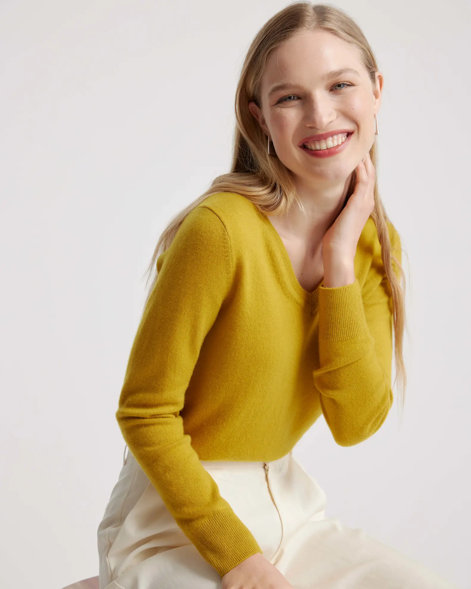 The $50 Cashmere V-Neck Sweater | Quince | Quince
