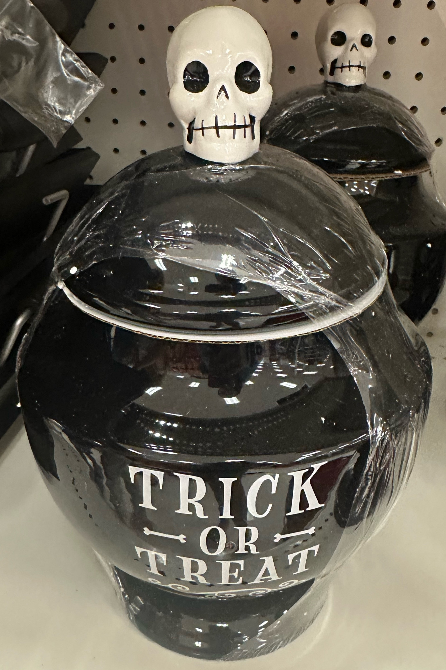 Trick or treat cookie jar @target 

#LTKSeasonal #LTKHome #LTKParties
